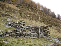Il rudere del <em>calécc</em> prima del recupero